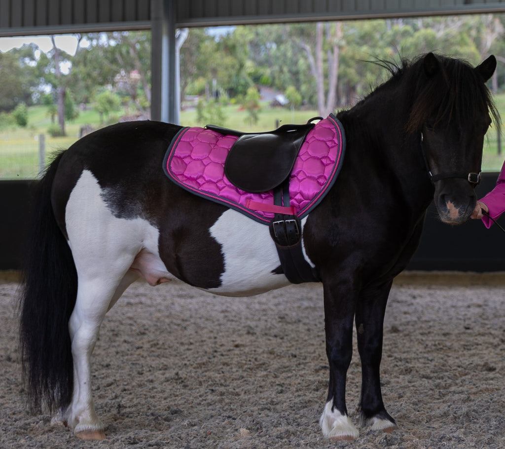 L Jump Cut Saddle Pad