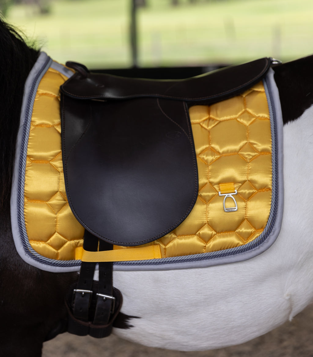 L Dressage Saddle Pad