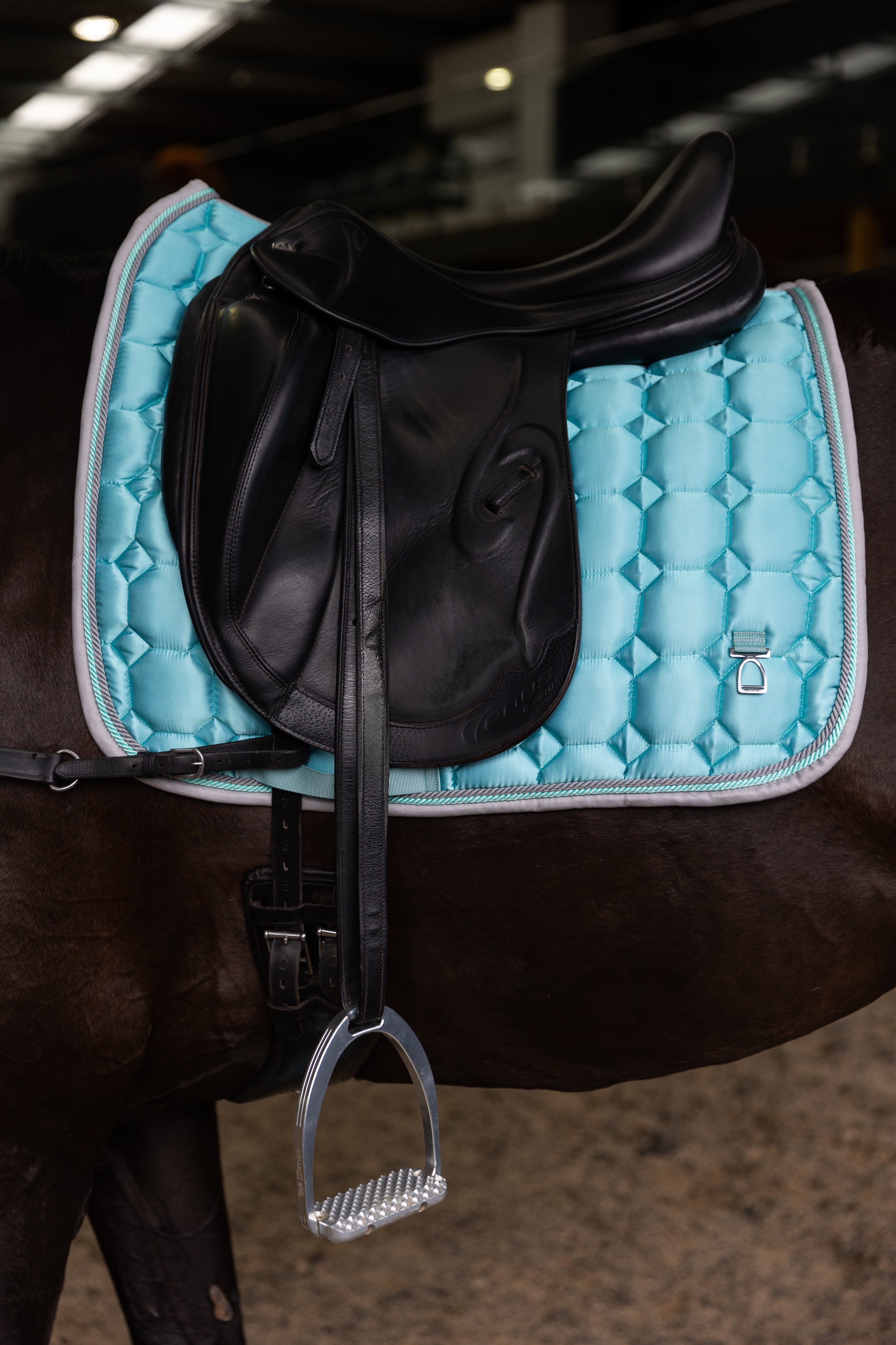 L Dressage Saddle Pad