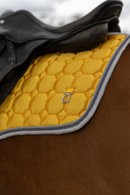 L Jump Cut Saddle Pad