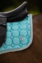 L Jump Cut Saddle Pad