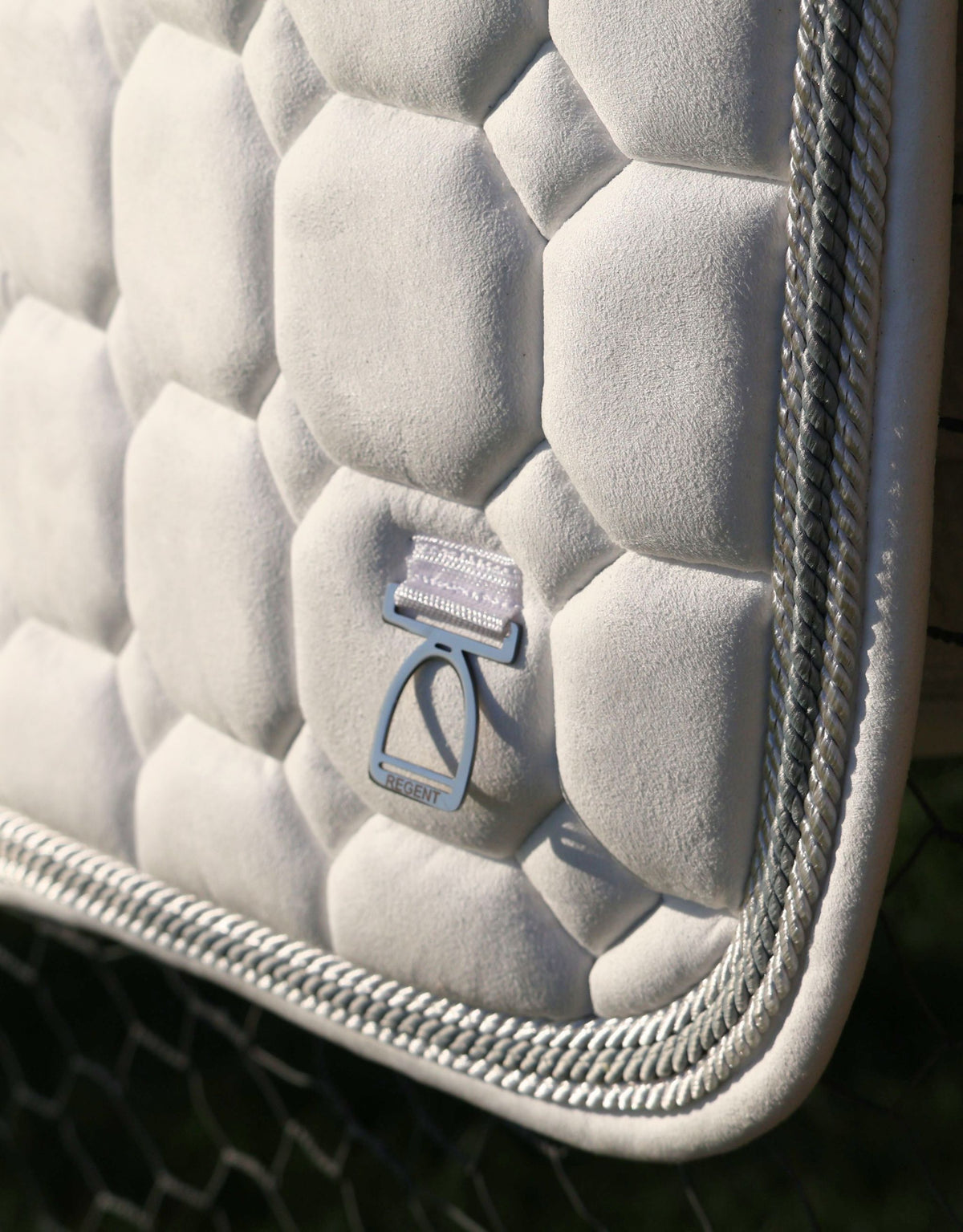 Classic Jump Saddle Pad – White Suede